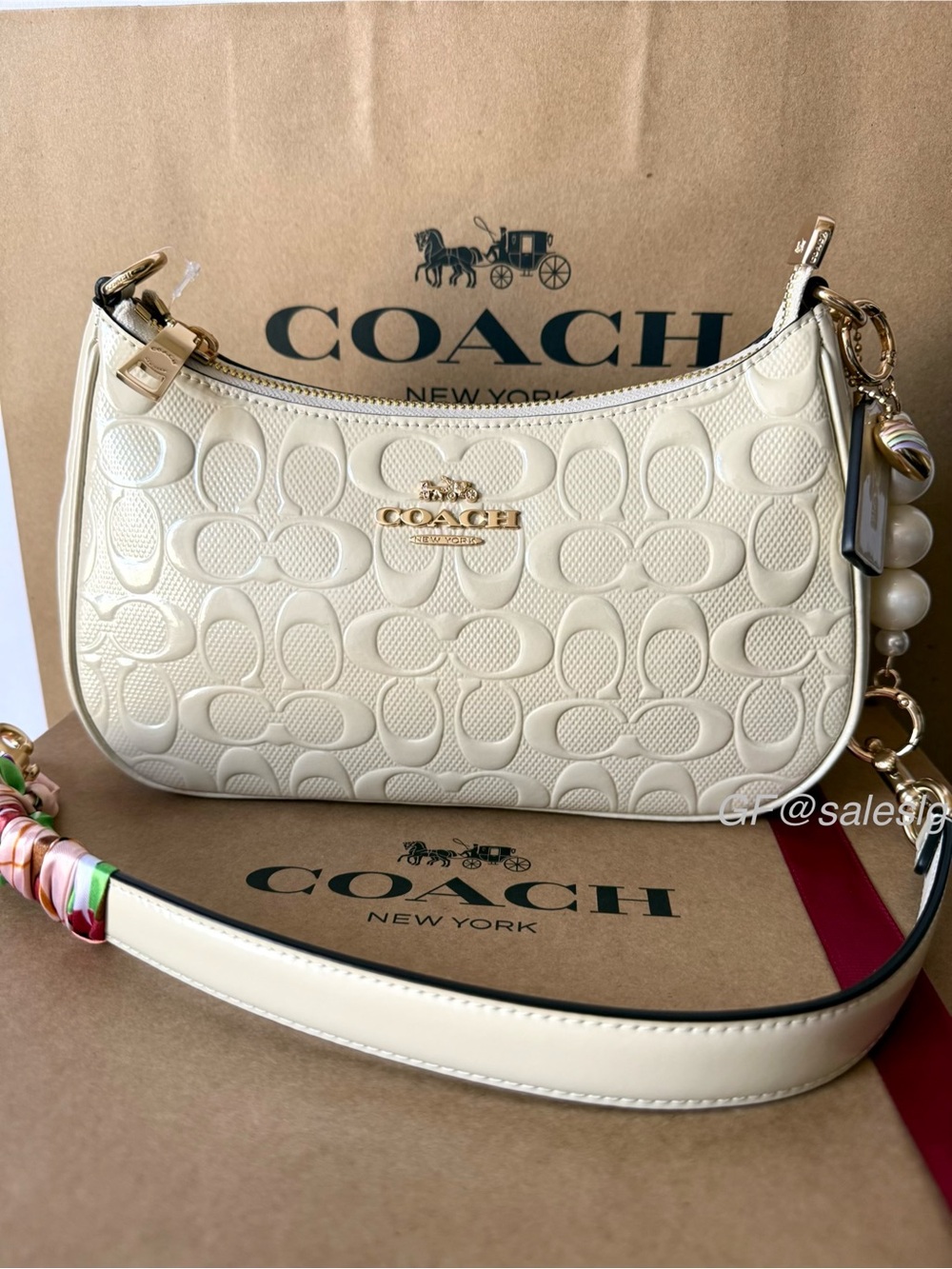 Coach Teri Shoulder Bag Signature Heart Charm patent leather chalkGold  gift set